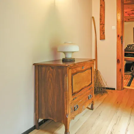 Awesome Home In Pleszew With Wifi *