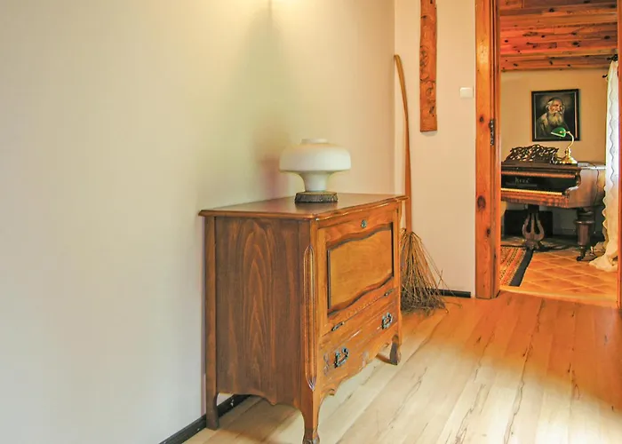 Awesome Home In Pleszew With Wifi *